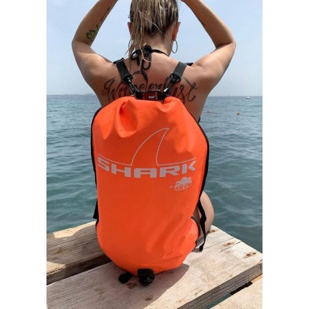 TREM ZAINO STAGNO SHARK ARANCIO 28LT